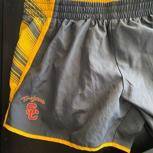 NIKE USC women’s Medium running shorts